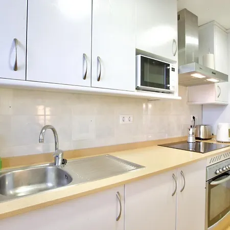 Готель Apartamento Primera Linea Urb Playa Grande *