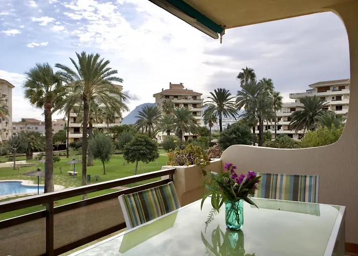 Apartamento Primera Linea Urb Playa Grande Szálloda *