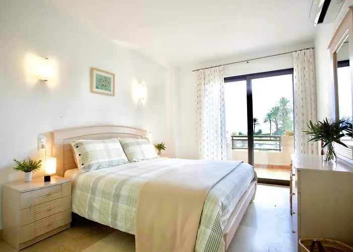 Apartamento Primera Linea Urb Playa Grande *